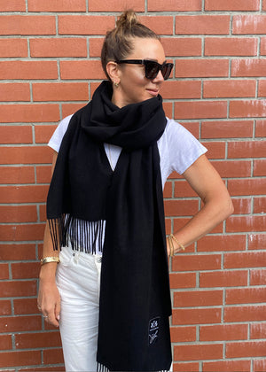 LOU HELLER x DH THE MARGUERITE WOOL SCARF